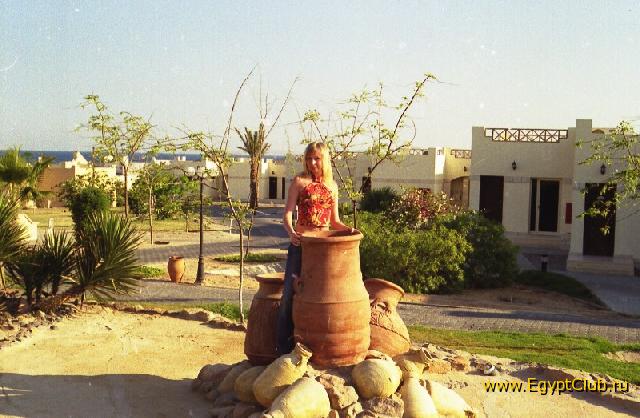 ����� ���